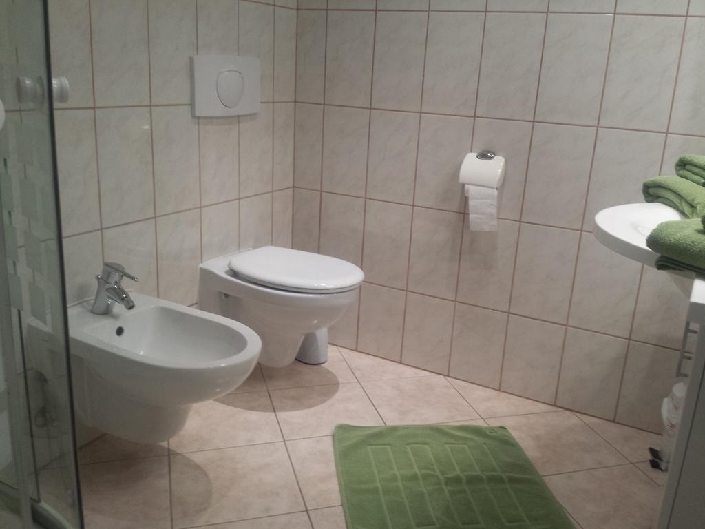 Hotel Evabrunnen Bischofswerda Bilik gambar